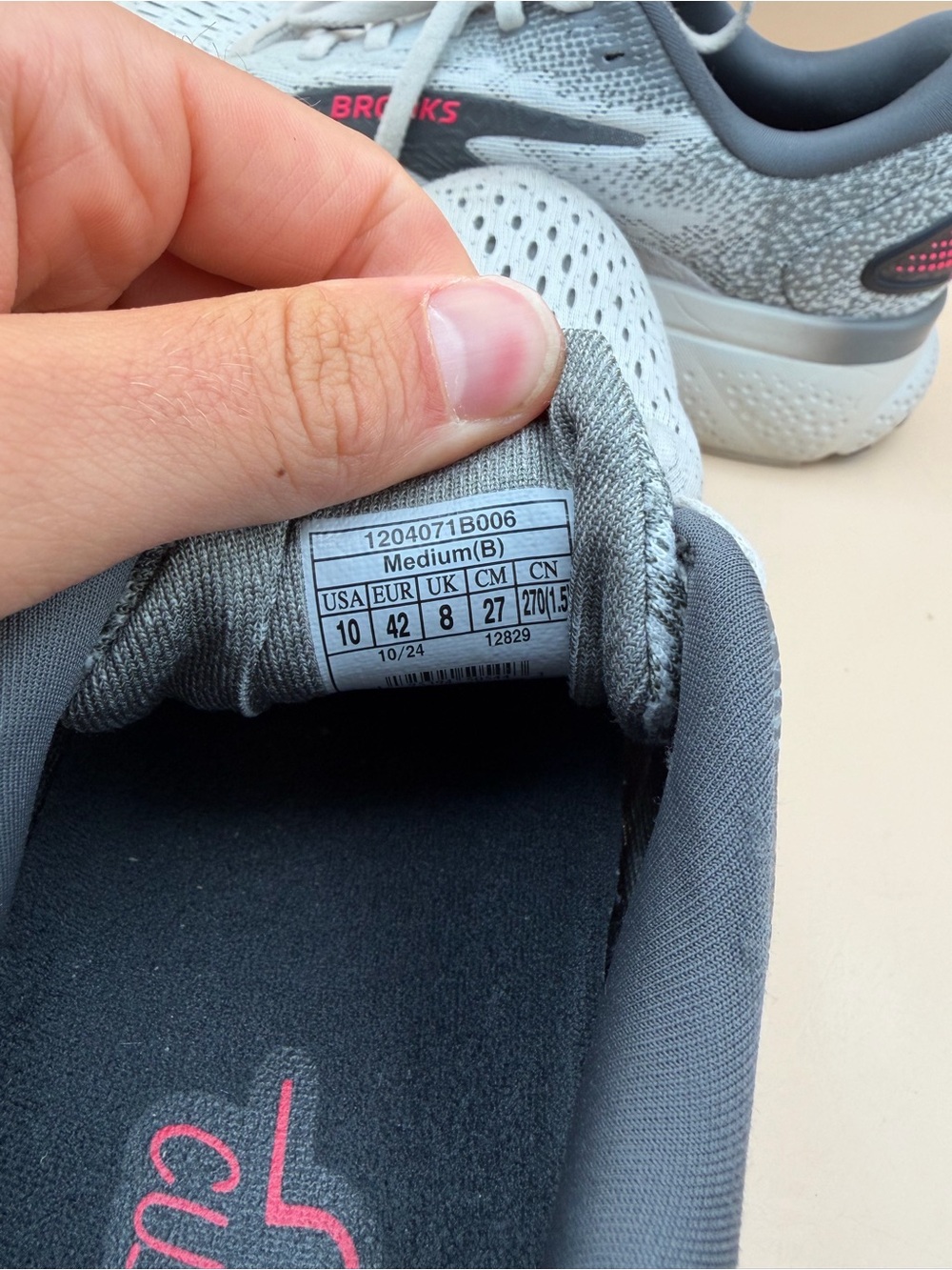 Brooks Ghost 16, Women’s Size 10 Gray Running Shoes - Picture 8 of 9